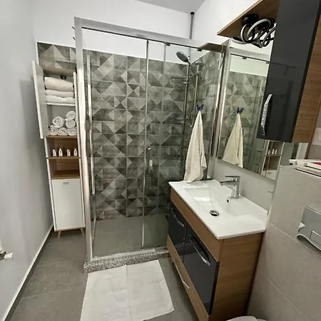 Glamart Apartment Craiova Exterior photo