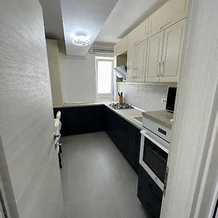 Glamart Apartment Craiova Exterior photo
