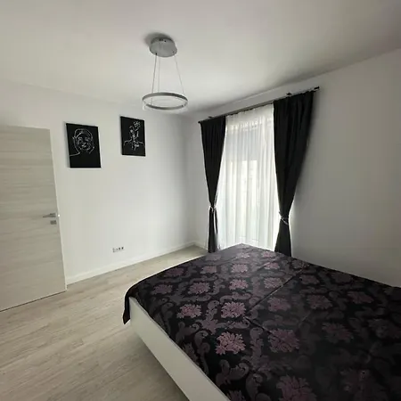 Glamart Apartment Craiova Exterior photo